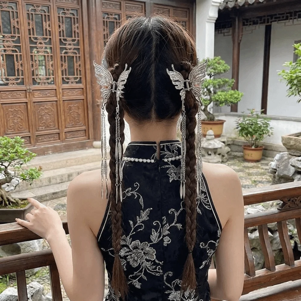 Chinese Style Silver Tone Half Claw Clip Hollow Alloy Butterfly Hair Clip Tassel Non-Slip Hair Grab Clip Wedding