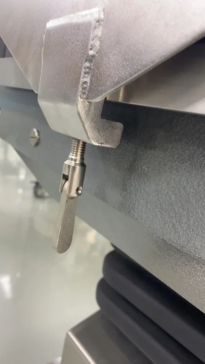 Mesa de operaciones, tablero de posicionamiento de paciente, riel de protección HE-DB