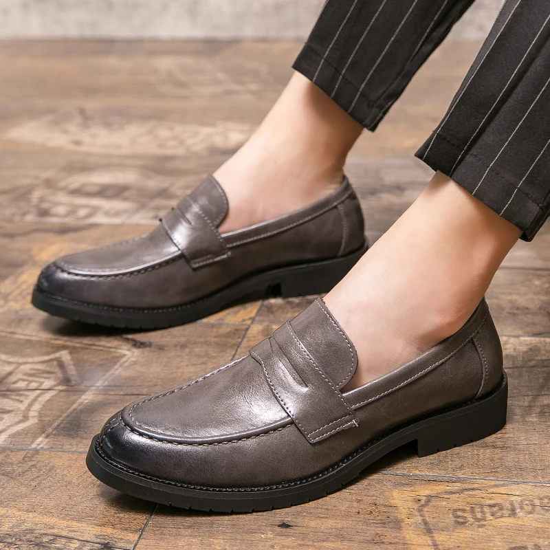 

New men's formal loafers Fashionable minimalist design style Daily Outdoor Leisure Party Business walking men's Slip on shoes