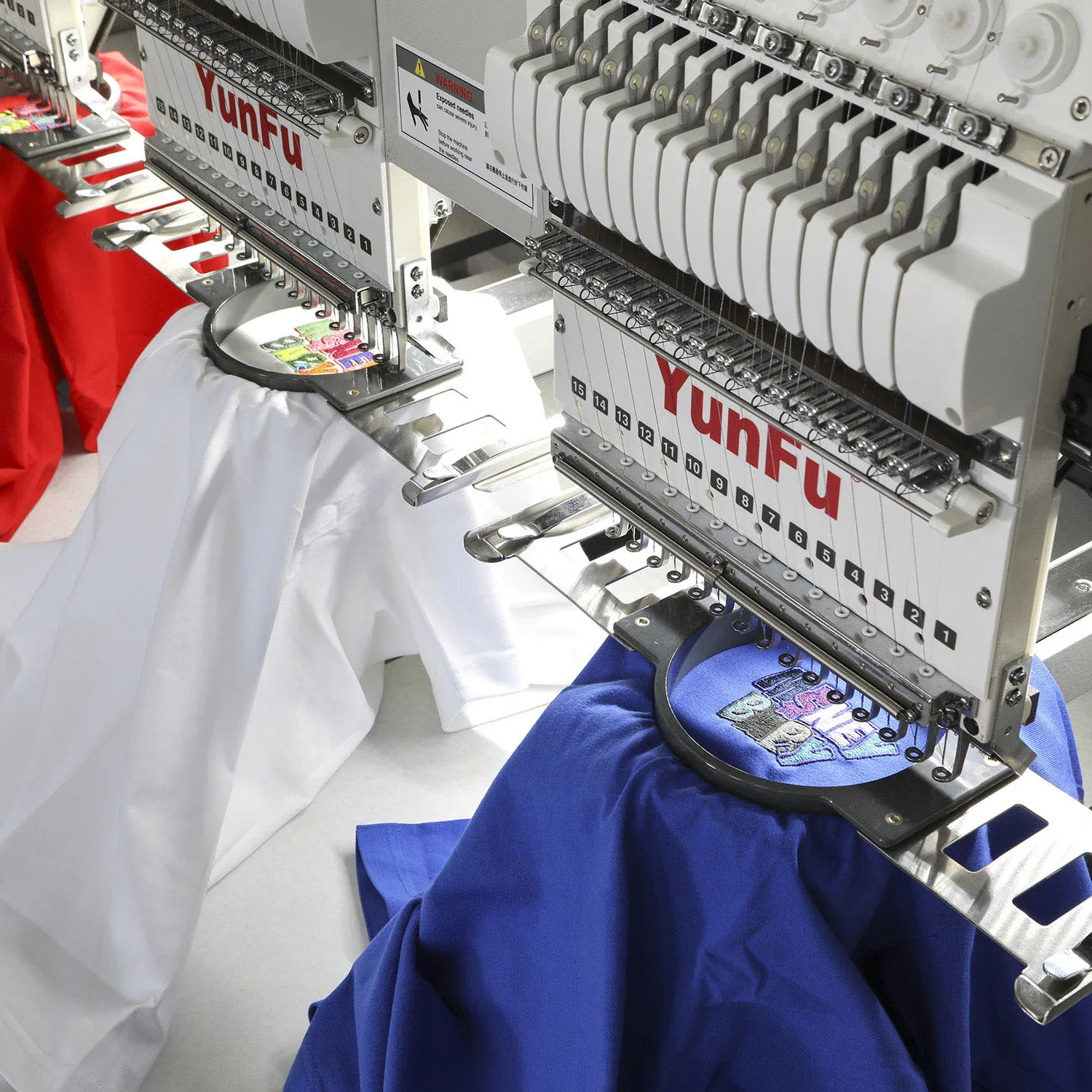 4 Head Industrial Embroidery Machine High Speed Stable Dahao System Multi Color for Apparel Production Line