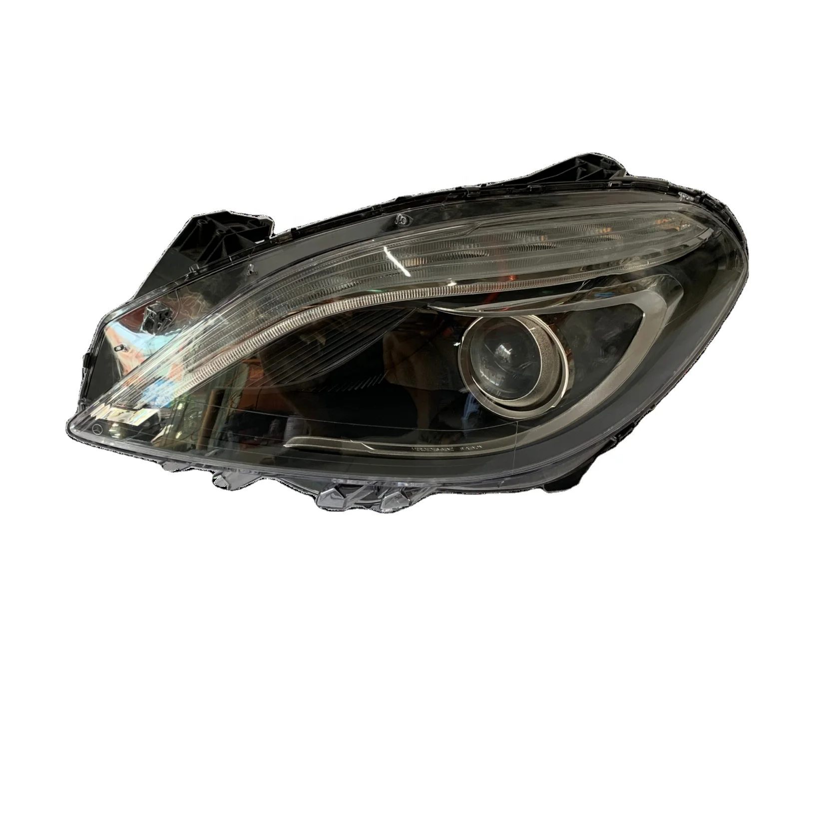 

Original Second-hand High-quality Headlights Suitable for B-class W246 W242 Hernia Headlight Front Lighting Device