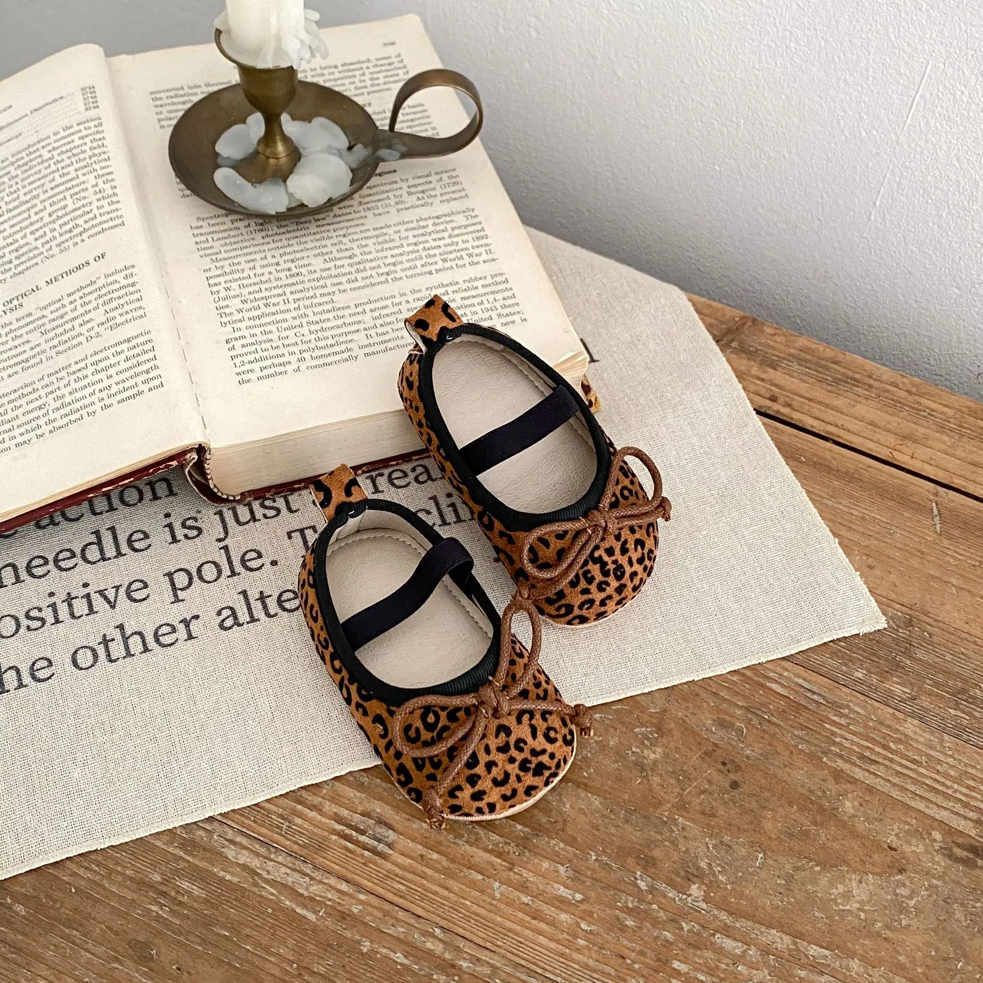 ​​2025 Spring Fall Baby Girl First Walkers Bow Leopard Print Round Toe Soft Sole Non-Slip 0-18 Months​