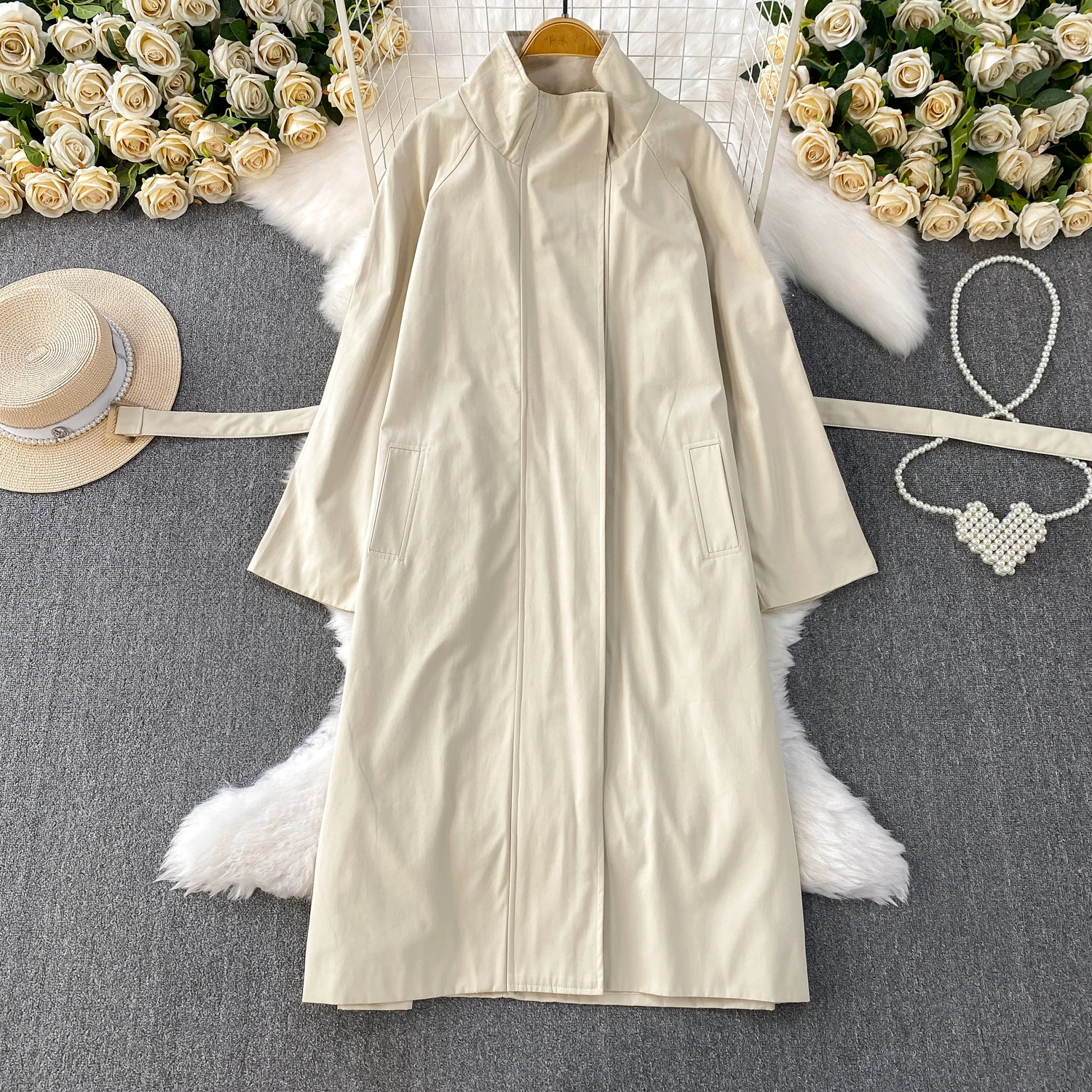 

SuperAen Korean Elegant Stand-up Collar Long-sleeved Coats for Women's Autumn 2025 New Single-breasted Waist Long Trench Coats