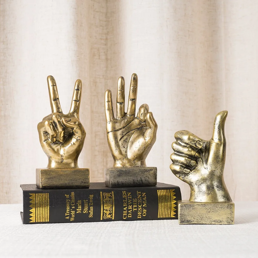 

2 Colors Resin Gesture Hand Finger Sculpture Retro Figurines Ornament Home Office Desktop Model Room Interior Decor