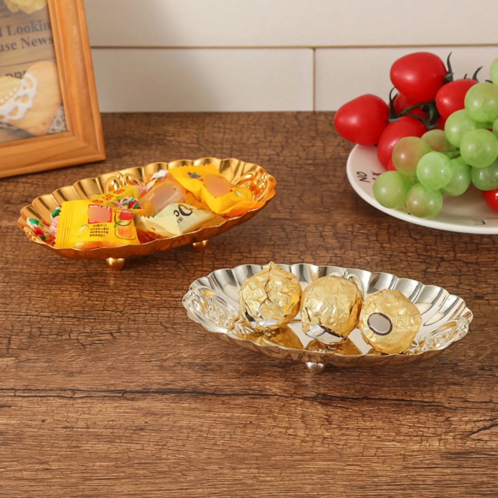 Decorative Oval Tray Shallow Oval Metal Tray Tabletop Decor Fluted Rim Small Feet