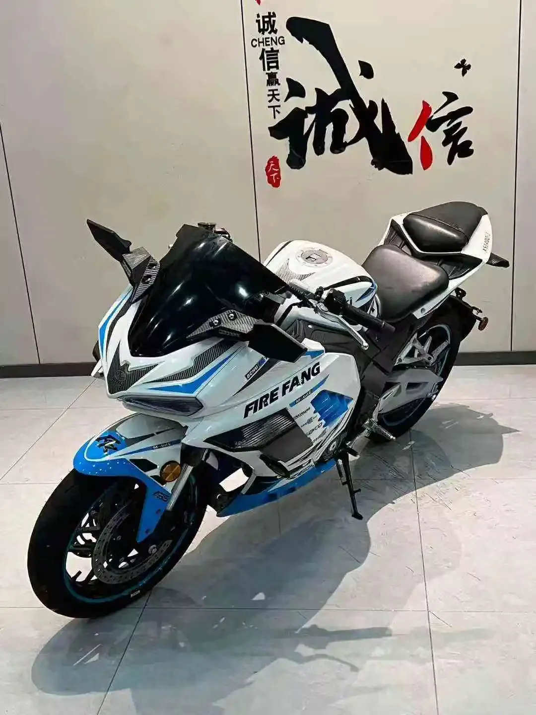 

ForWholesale Retail Racing Motorcycles 400cc Displacement Fire Teeth Water-Cooled Sports Cars Heavy Locomotives For Road Races