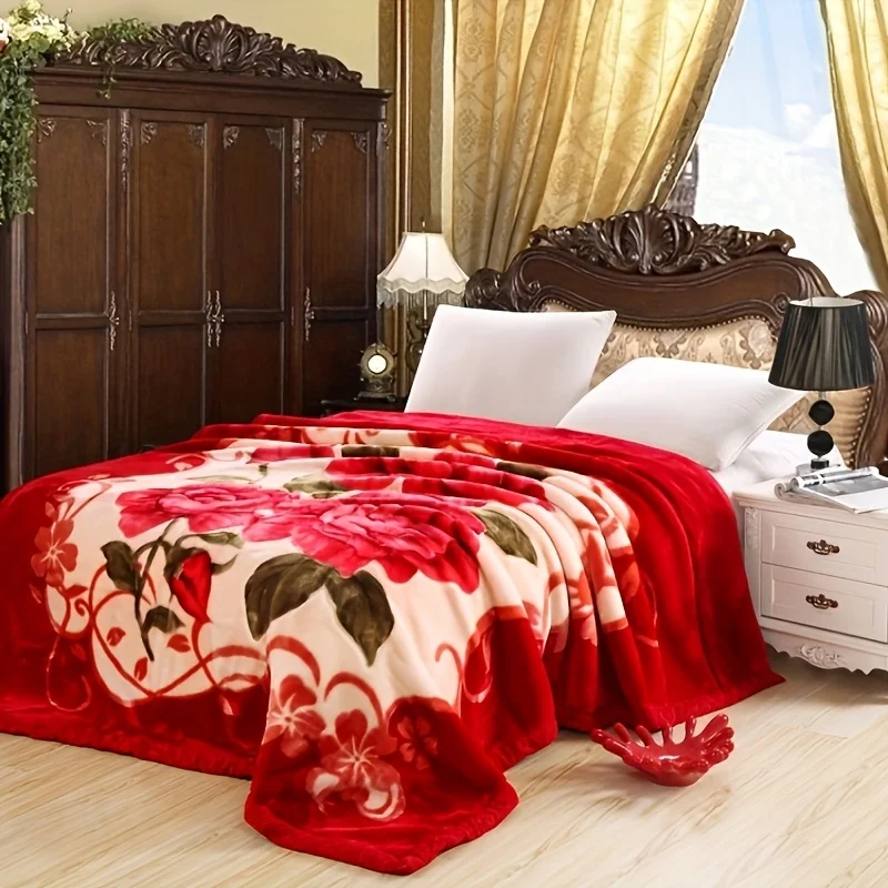 

Luxury Super Soft Fleece Blanket Vintage Floral Pattern, Thick and Warm for All Seasons Machine Washable New Year Gift