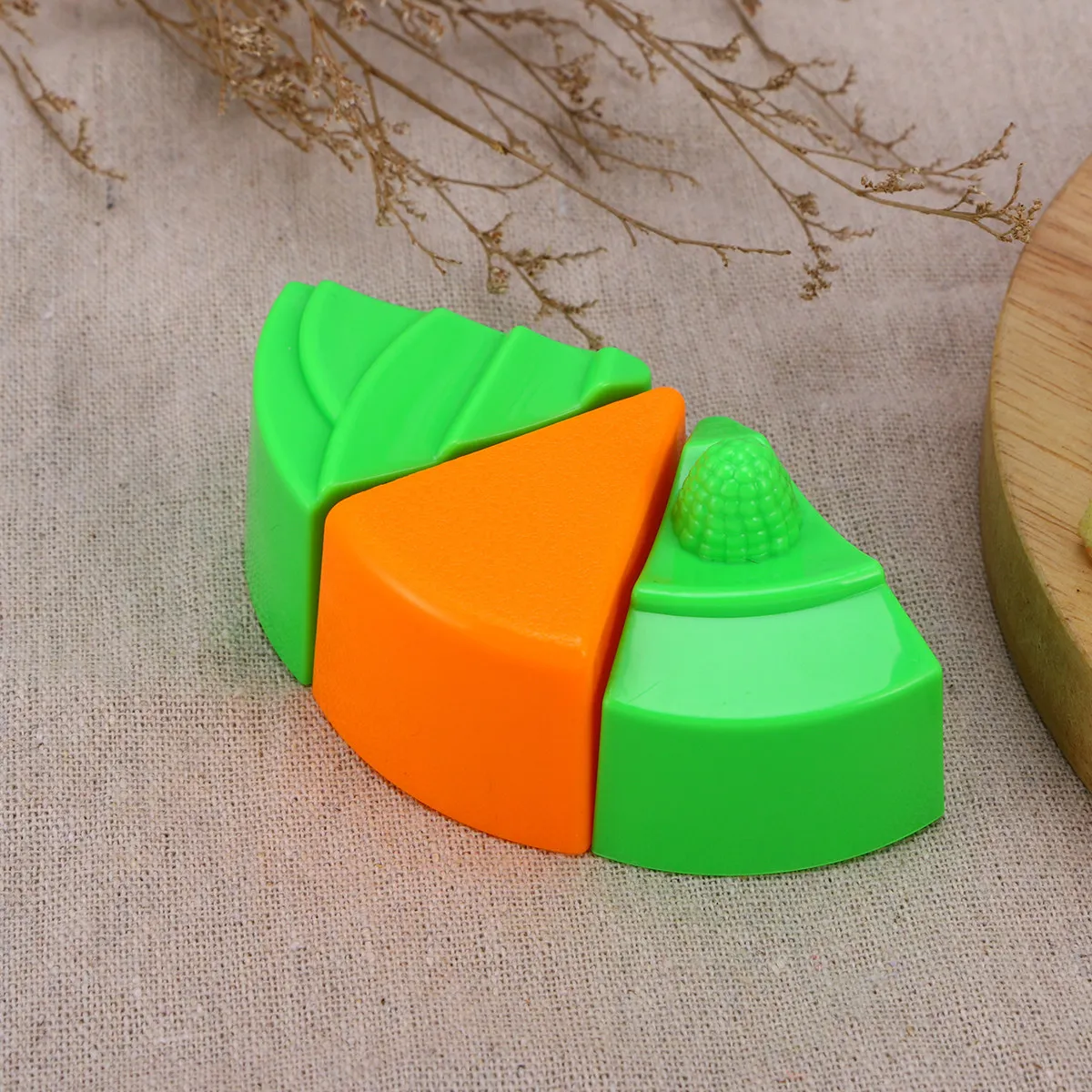 

6Pcs Premium Plastic Cake Mold Sand Play Set for Kids Beach Fun Educational Creative Development Color Recognition Social Skills