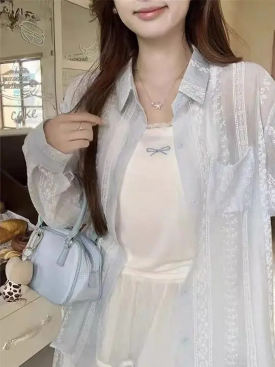 

Женская дышащая рубашка с длинным рукавом для защиты от солнца, приятная к коже, свободного кроя, с модным кружевным цветочным узором, весна 2026, новинка А...