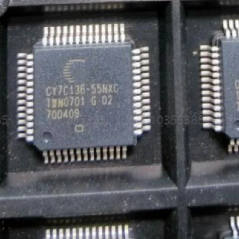 

2-10PC New CY7C136-55NXC QFP52 static random access memory chip