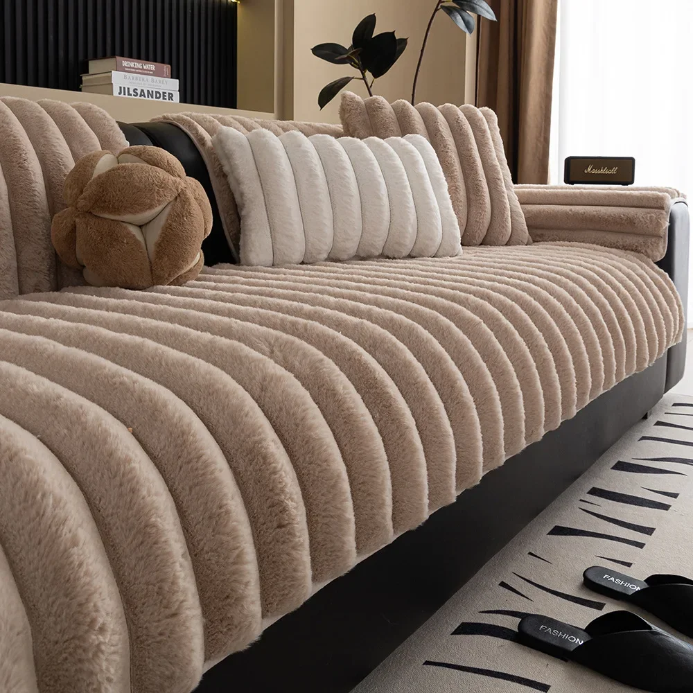 Sofa Cushion Nordic Style Plush Cushion 2024 New Style Light Luxury High-Level Non-Slip Sofa Cover Blanket