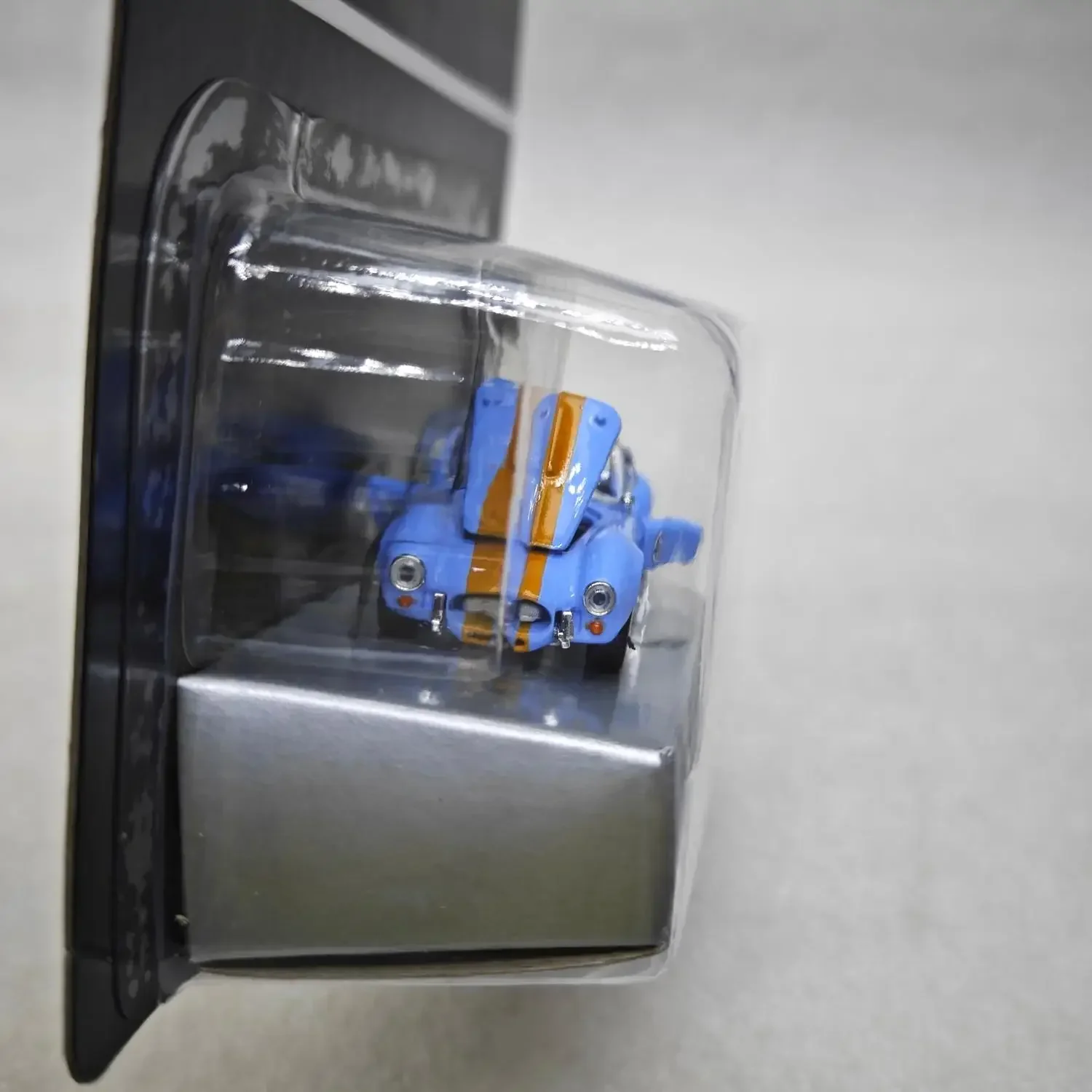 

ACME 1:64 SHELBY COBRA427 S/C #45 Alloy car model simulation collection ornament toy