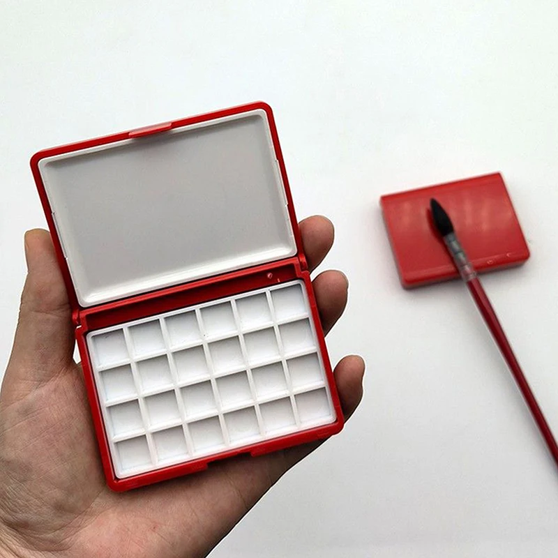Empty Watercolor Palette Portable Plastic Multi-function Painting Box    Empty Watercolor Paint Dispenser Iron Box