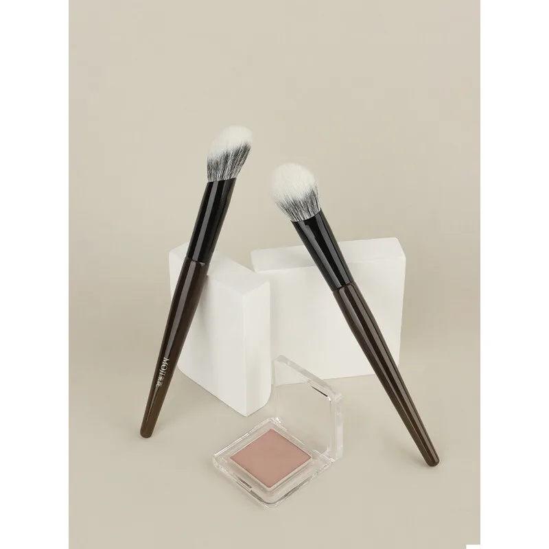 

Moji Makeup Brush Reset L63 Slope Dot Color Brush Animal Hair Contouring Blush Brush Professional Makeup Brush