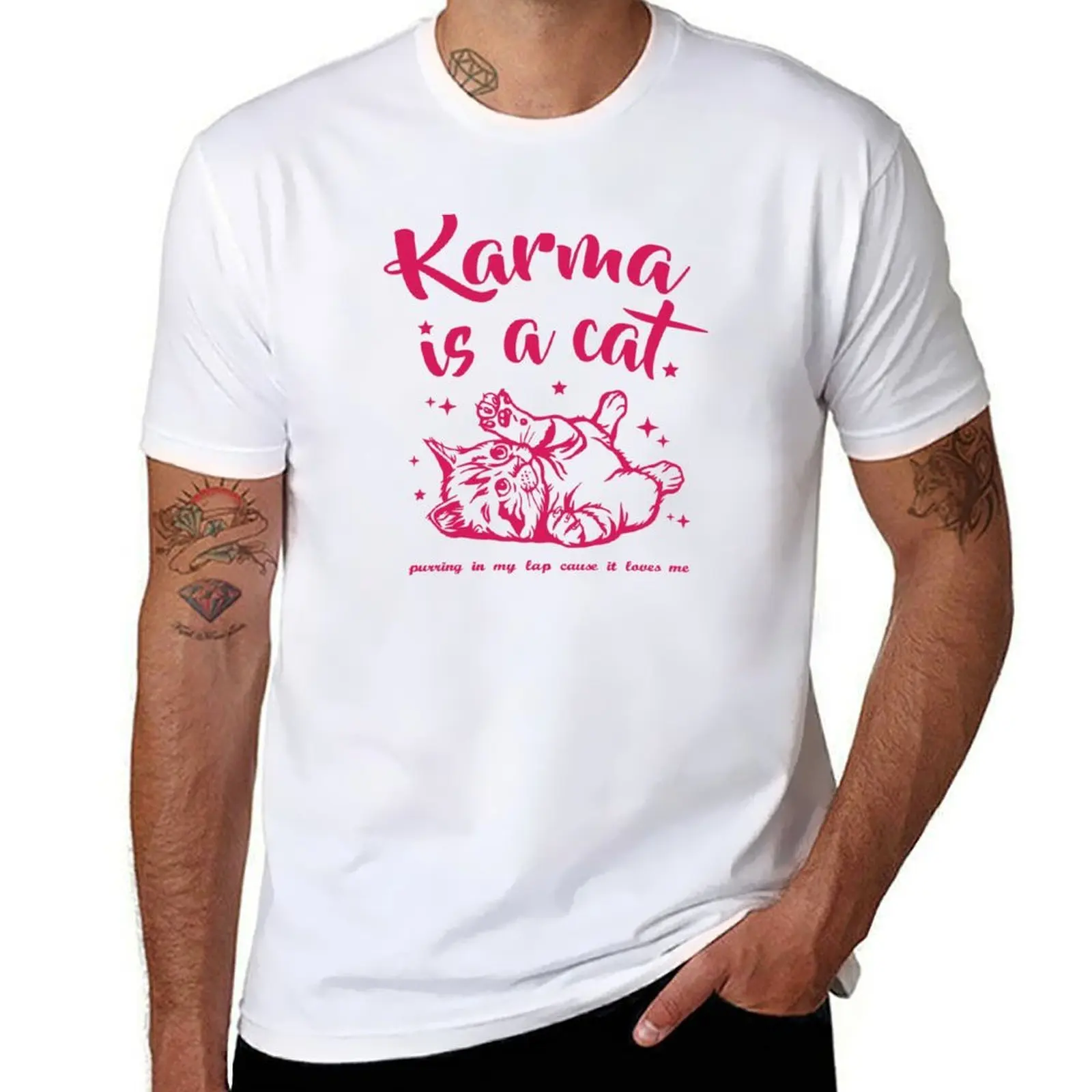 

Karma is a cat Purring In My Lap cat lovers funny gifts T-Shirt man t shirt luxury funny t shirts cotton T-Shirt