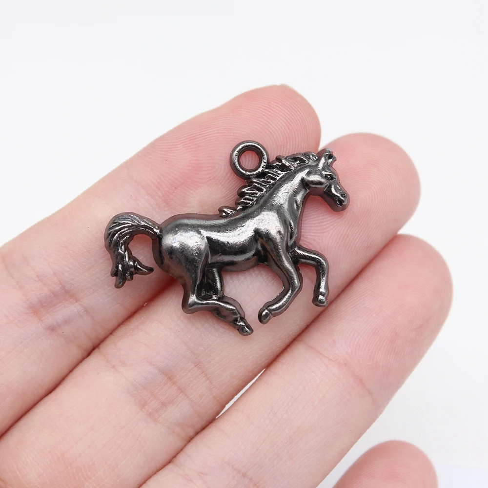 WYSIWYG 5 sztuk 6 kolorów 30x22mm koń Charms wisiorek do tworzenia biżuterii DIY komponenty do biżuterii