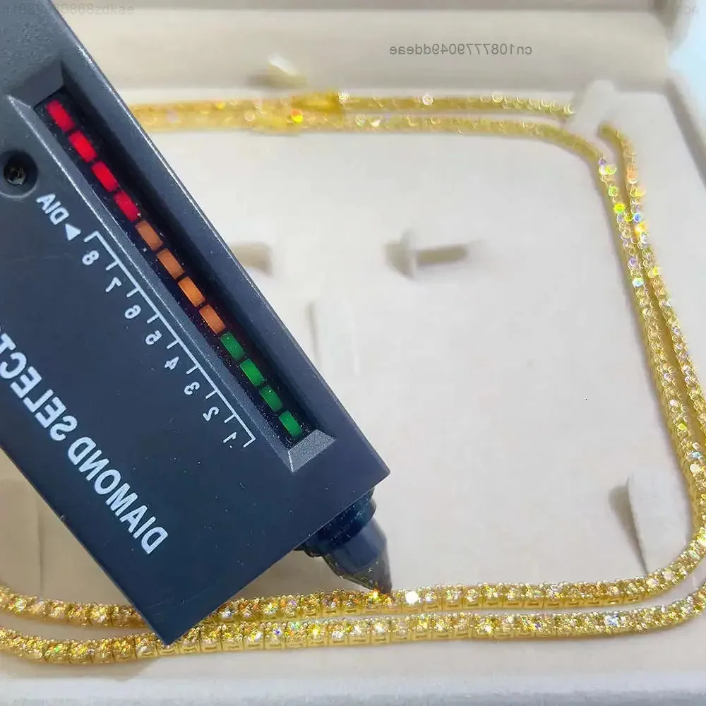 

Пройти тест d Цвет Муассанит Хип-хоп S925 Теннисная цепочка Ожерелье из серебра 925 пробы и золота Кубинская ссылка Ювелирные изделия в стиле хип-хоп