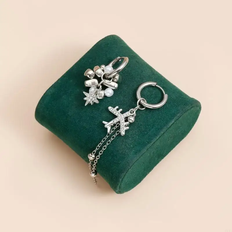 Moon Charm Necklace Earrings Set with Abstract Heart Plane Alloy Jewelry Set Suitable for Fashion Women Present C71A
