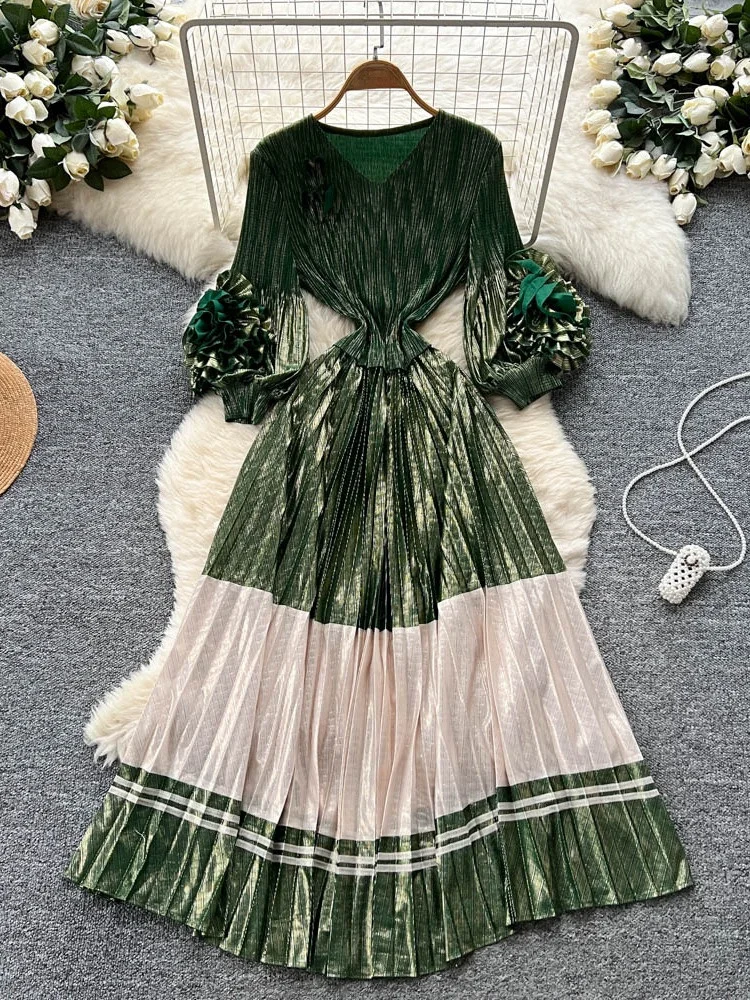 레트로 브이넥 롱 드레스 여성 가을 디자인 감각적인 입체 꽃 랜턴 소매 하이웨이스트 플리츠 A라인 드레스