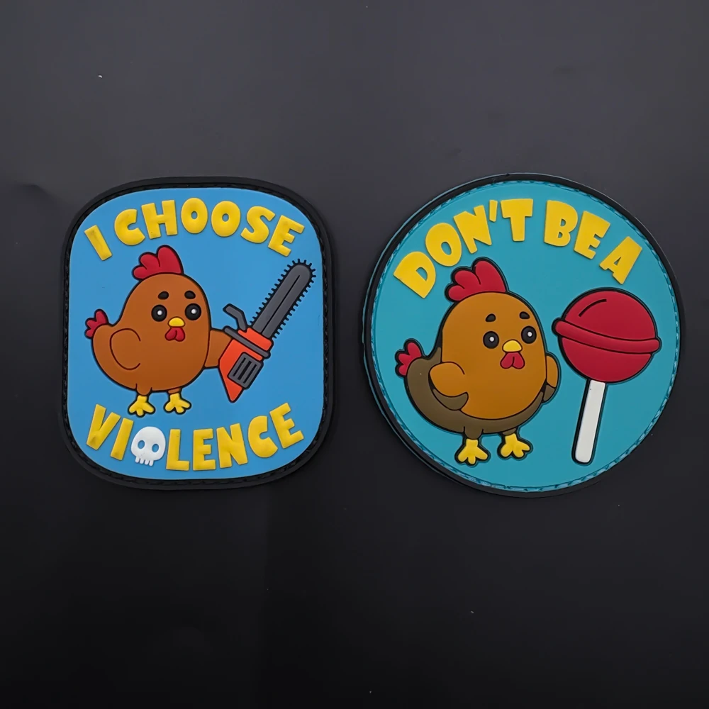 

A Small Chicken-Patterned Pvc Patch Badge Sticker with Hook Fastener on the Back, Suitable for Bags, Backpacks, Vests, and Clothing Decoration, Embroidered Patch Sticker Made of Soft Rubber