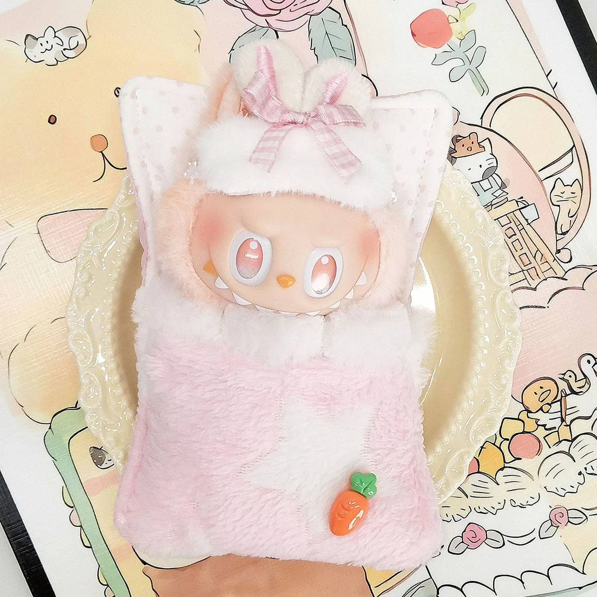 كيس نوم لطيف على شكل دمية قطيفة صغيرة على شكل رسوم كرتونية مع قناع عين لهدية ملابس لابوبو