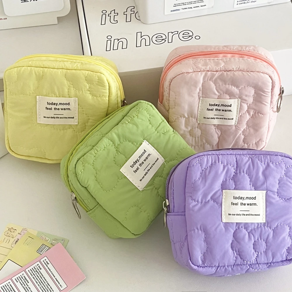 

New Flower Pattern Women Makeup Bag Lipstick Cosmetic Organizer Zipper Bag Cute Purse Pouch Cosmetic Bag Female Make Up Bags