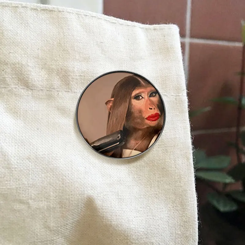 Funny Monkey Applying Makeup UV Printing Pin Hair Straightener Primate Brooch Humor Badge Jewelry Gift For Friends