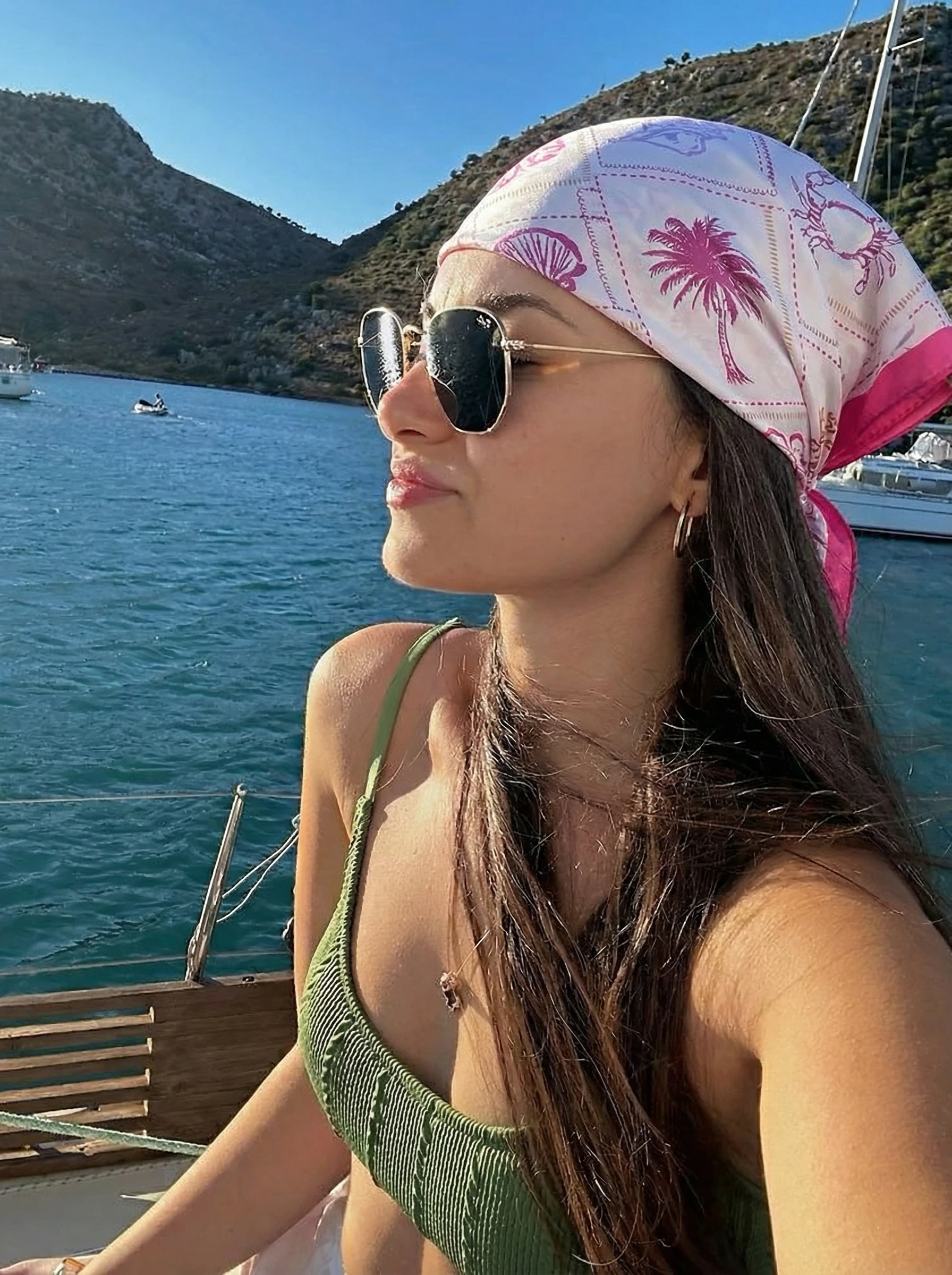 

Модные шелковые повязки для волос с принтом пейсли, женские шарфы-банданы, элегантные платки на шею, повязки на голову, женские шарфы-фуляры, новинка 2026 года