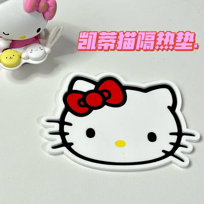 Sanrio Kawaii 헬로 키티 단열 패드 마이 멜로디 귀여운 실리콘 시리즈 소녀 축제 선물용 미끄럼 방지 테이블 매트