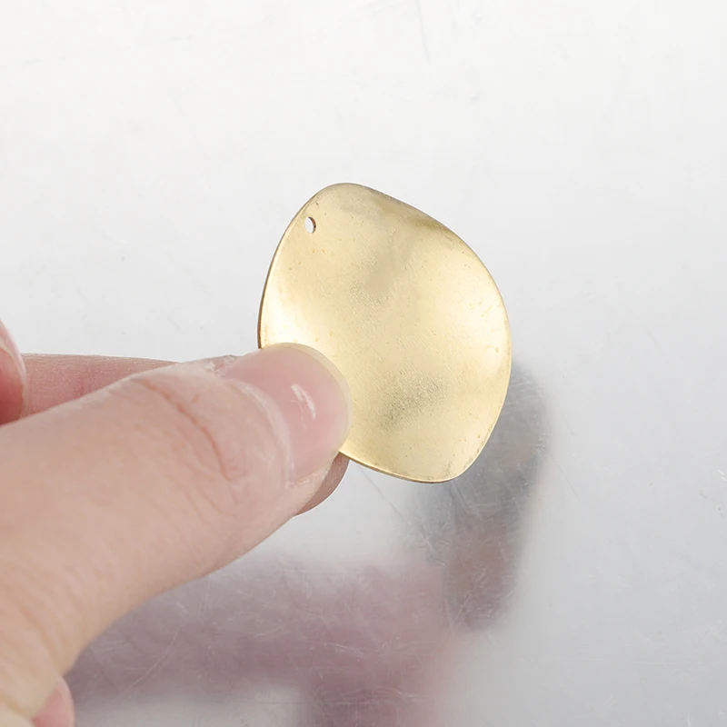 10Pcs/Lot Raw Brass Curved Tags Round Disc 30mm Circle Charms Pendant Findings For Diy Handmade Jewelry Earrings Necklace Making