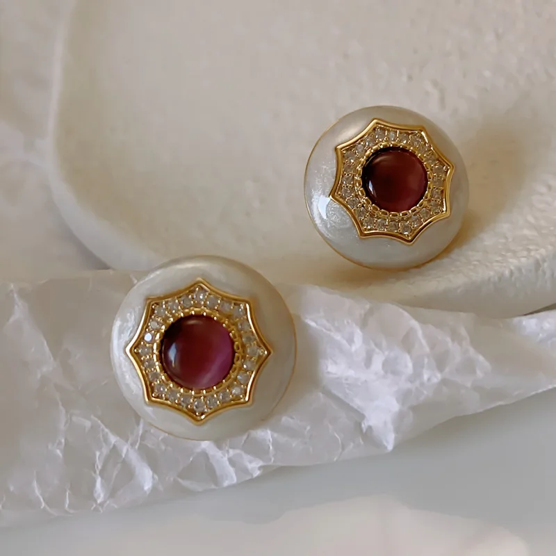 

French retro premium purple cat eye drop glaze stud earrings niche design earrings 925 silver needle earrings women