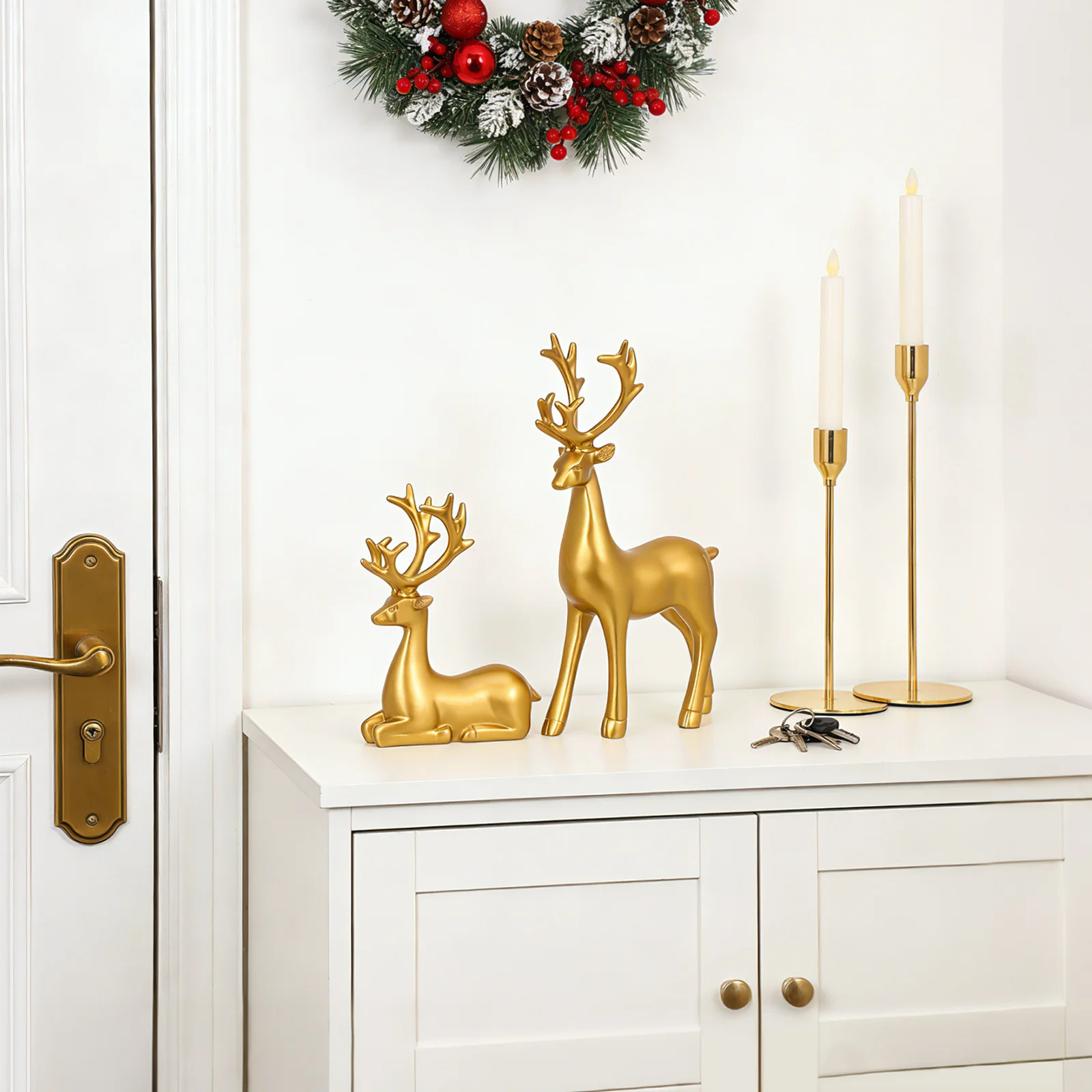 

2Pcs Elk Decor Home Decorative Resin Craft Xmas Desktop Adornments Party Scene Layout Christmas Supply Office Home Decoration