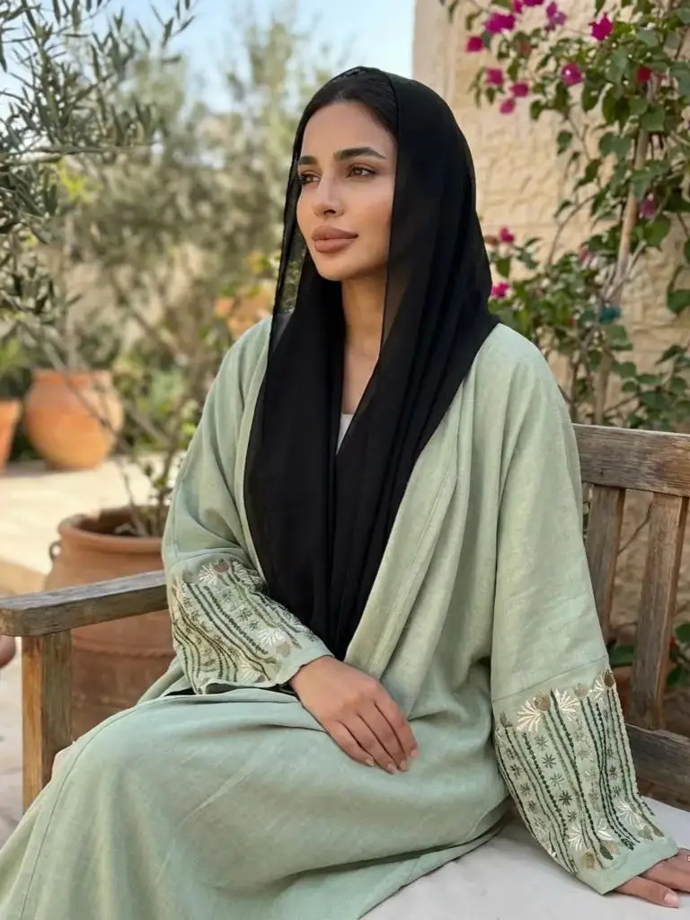 Eid Ramadan Kimono Ricamo Abaya Abito musulmano Donna Dubai Caftano Cardigan Islam Abbigliamento Turchia Caftano Robe Kebaya Jalabiya