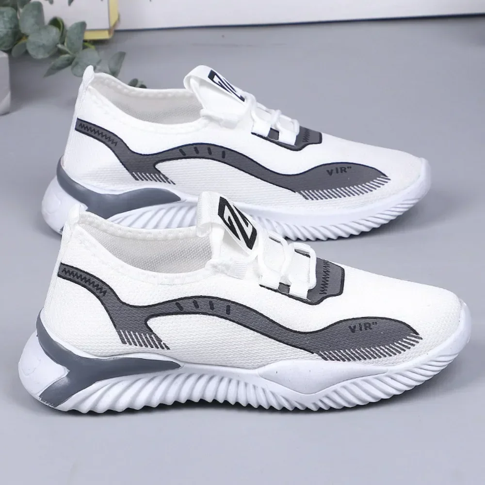 Breathable and lightweight student sneakers, casual and comfortable shoes, Korean menswear, running, summer