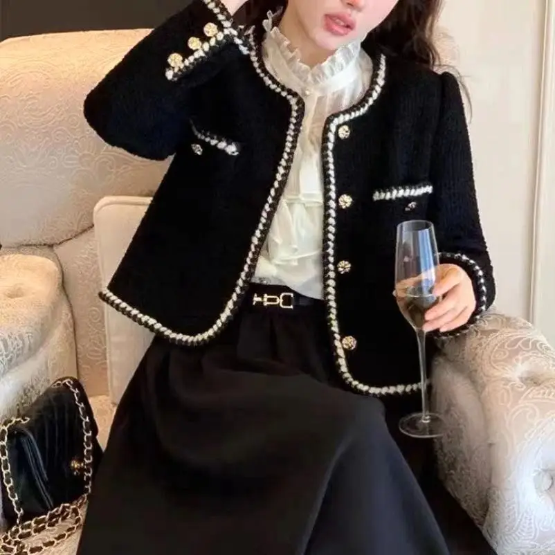 Short Quilted Nylon Jacket Women's Fashion Spring Autumn 2024 New Retro Design Sensation Lady's Top Elegant Lady Style