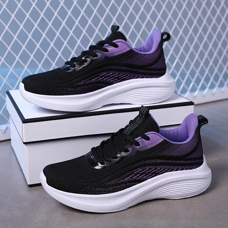 

Women Vulcanized Shoes New Mesh Breathable Lightweight Running Couple Soft Sole Anti Slip Wear-resistant Walking Sports Shoes