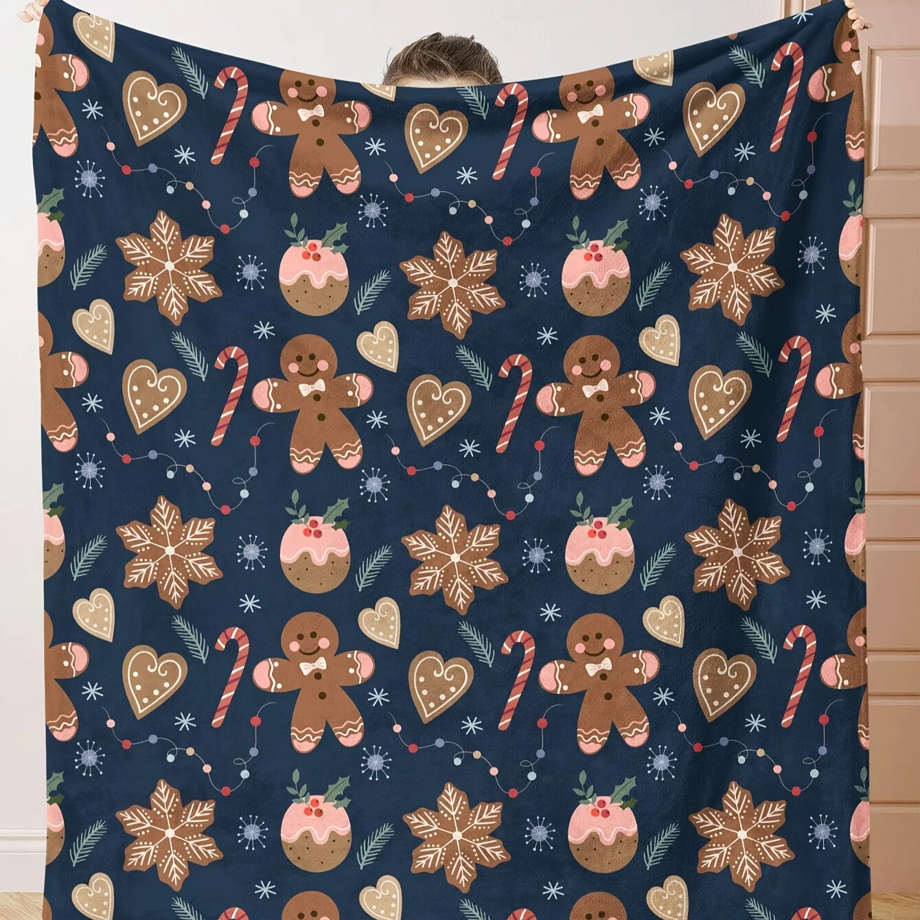 

Christmas Multi Size Flannel Blanket Soft and Comfortable Gingerbread Man Pattern Suitable for Sofa, Bedroom, Camping