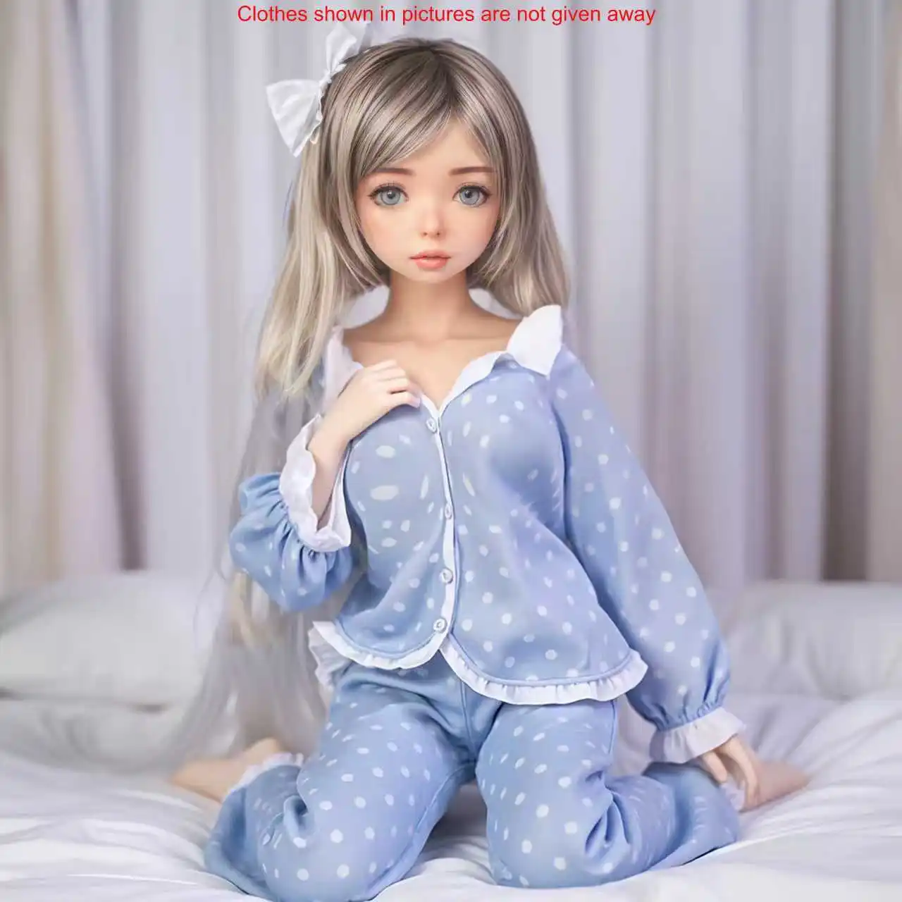 

65cm seamless action TPE doll, sturdy bones, versatile poses, exquisite makeup, delicate skin, suitable for photography, parties
