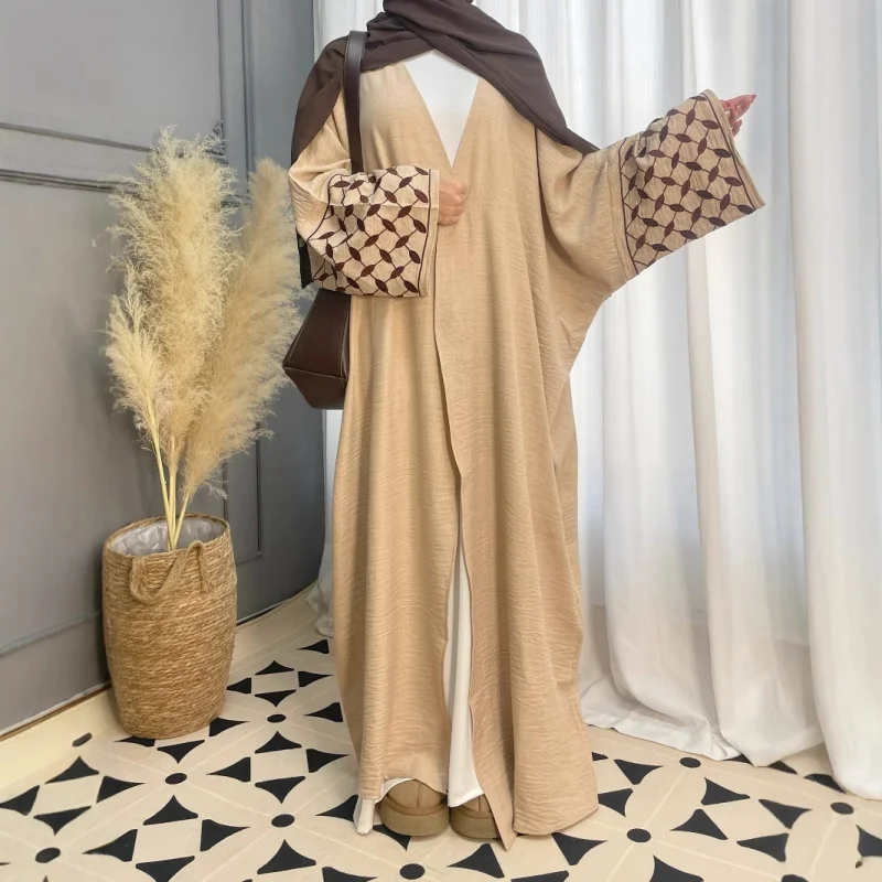 

Women's Muslim ClothingAbayHand Embroidered Plaid Simple Dress Long Dress Robe
