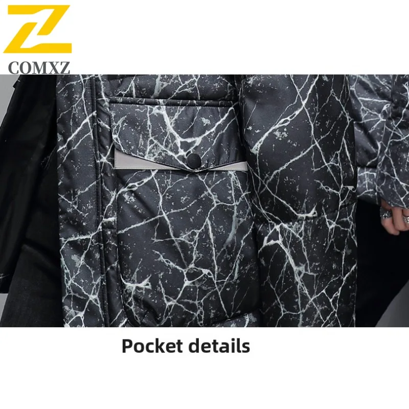 COMXZ Men Hooded Bread Jacket Trendy 2025 Travel Snow Windproof Lightweight Ski Cotton Padded Jacket Loose Street Puffer Jacket