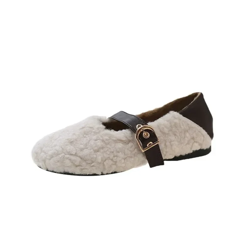 

2024 New Winter Slip-on Bean Shoes Women's All Matching Lamb Wool Shoes with Cashmere Warm Fashion Cotton Shoes