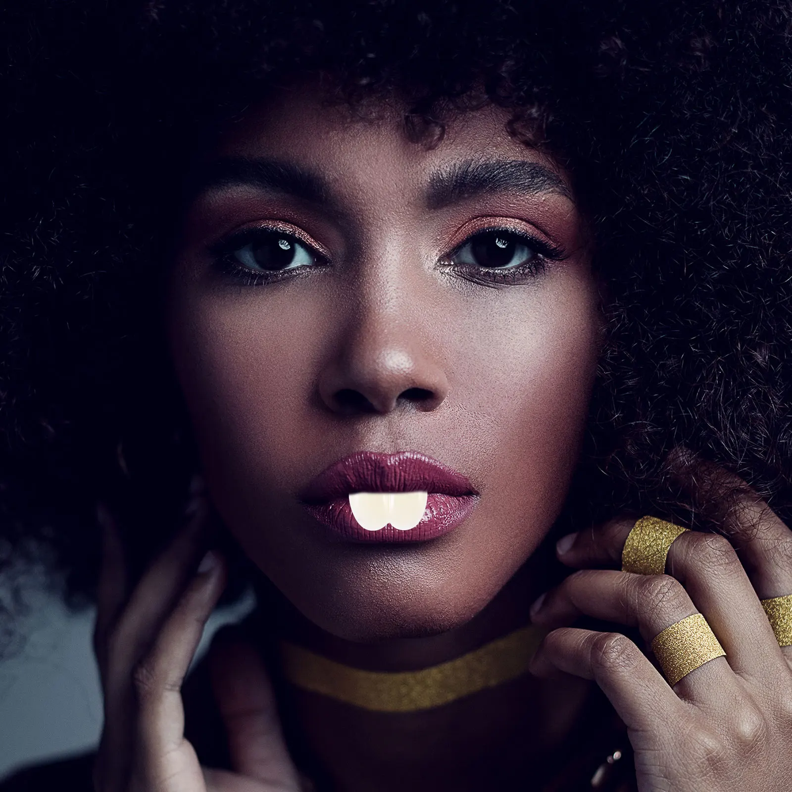 

2pcs Teeth Fake Denture Door Tooth Props Bunny Cosplay Accessories for Halloween Carnival Party Supplies Decorative