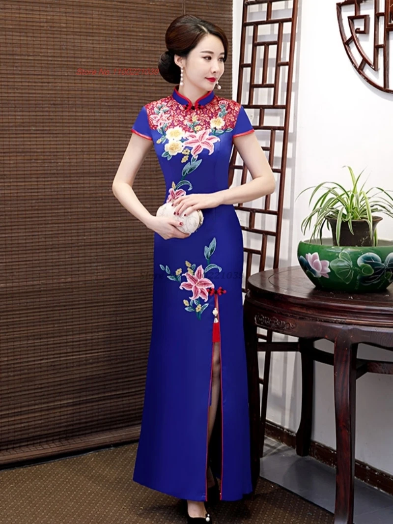 

2026 chinese vintage dress improved qipao traditional flower embroidery cheongsam retro stage performance banquet evening dress