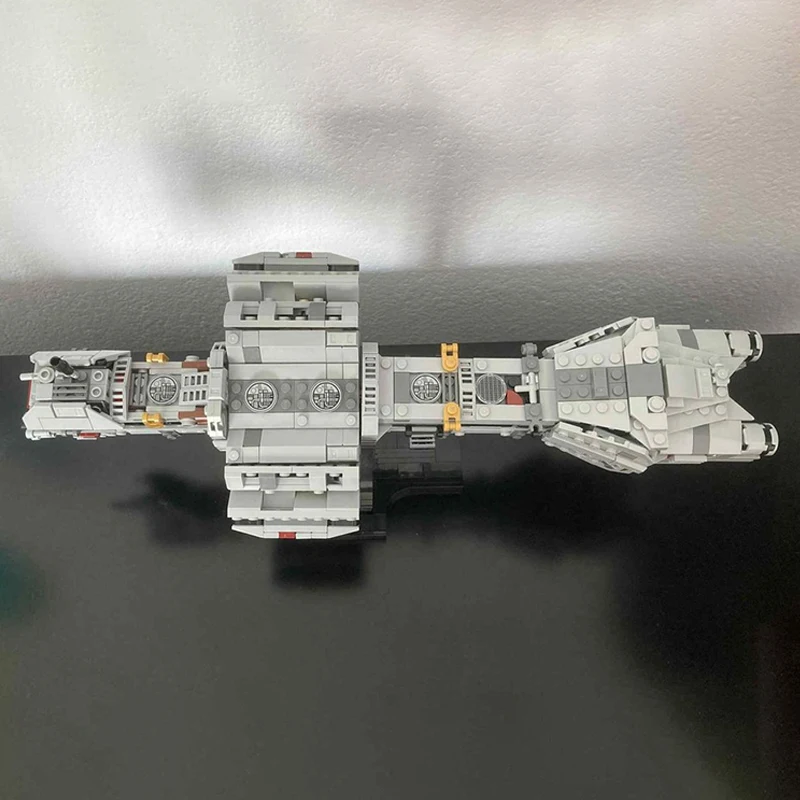 702PCS MOC-240275 Klasse Destroyer Ruimteschip Film Serie Technische Model Bouwstenen Bricks Montage Speelgoed Volwassen Creatieve Gift