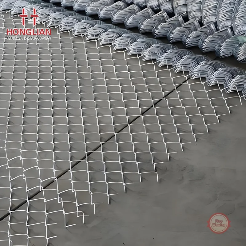 custom.Stadium Fence PVC Coated Rustproof China Customized Heavy Duty Galvanized Chain Link Fence
