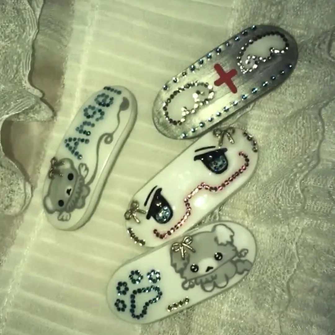 Vintage Y2K 1990s Kawaii Dog Paw Angel Bear Cross Sweet Side Clip Hair Accessories for Women Girls