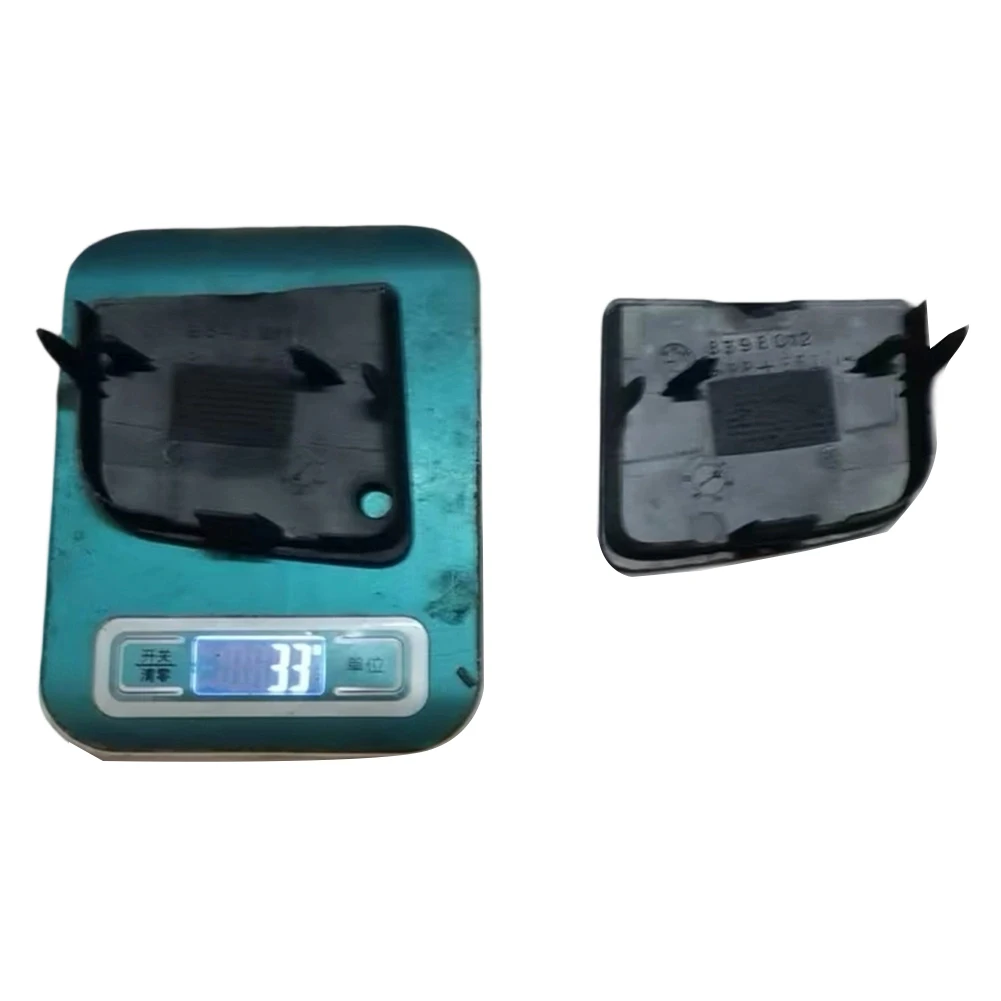 Front Bumper Fog Light Cover Set for BMW For Z3 1996 1998 and Convertible Replacement OEM 51118398012 and 51118398011
