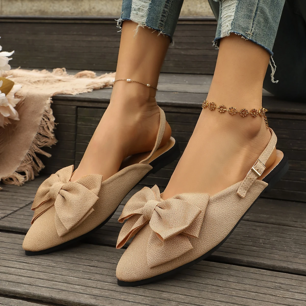 Elegante Slingback-Flats mit Schleife und spitzer Zehenpartie, leicht und vielseitig, ideal für Pendler, Dates und Wochenendveranstaltungen. – Detail 7