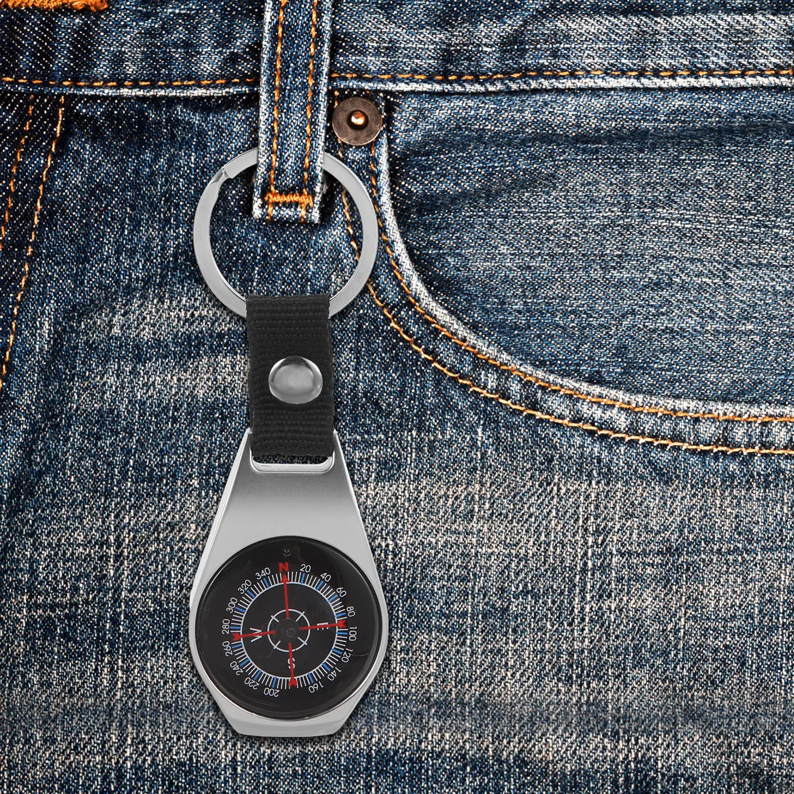 

2Pcs Compass Keychain Durable Pocket Compass Travel Hiking Outdoor Survival Accessory Camping Supply Outdoor Accessory