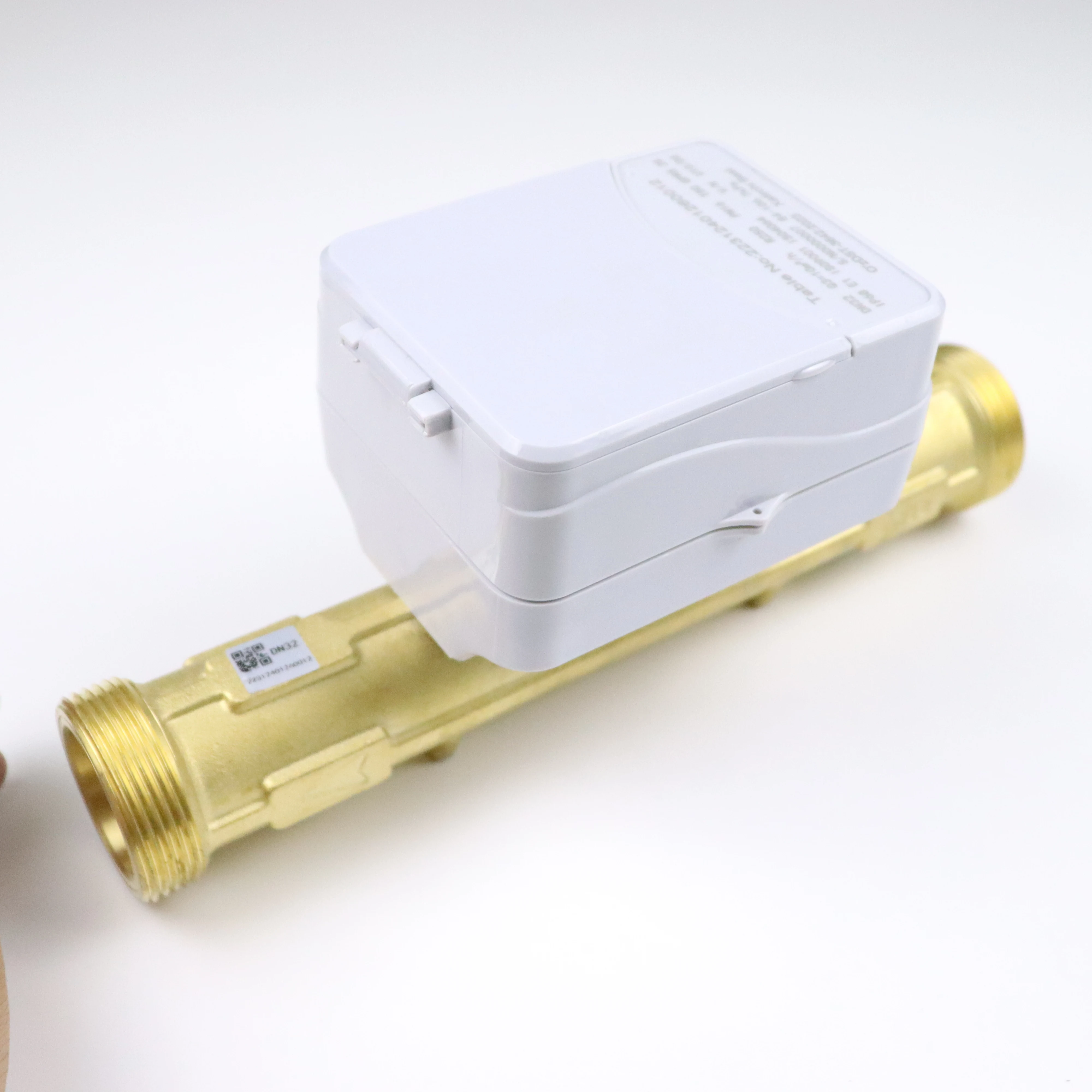 high accuracy  R250 digital wireless remote control  ultrasonic water flow meter brass material lorawan gsm water meter